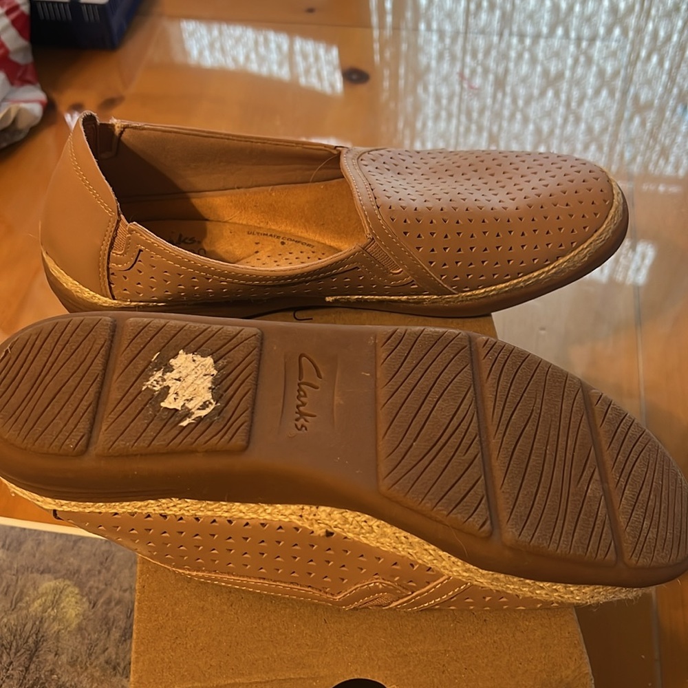 Clarks Elaina Ruby Flat - image 3